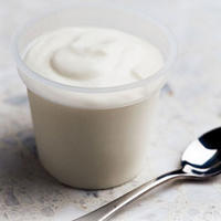 El yogurt es un alimento rico en vitamina D
